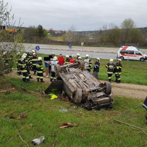 20180415-T03-Verkehrsunfall-A2-Begleitstrasse